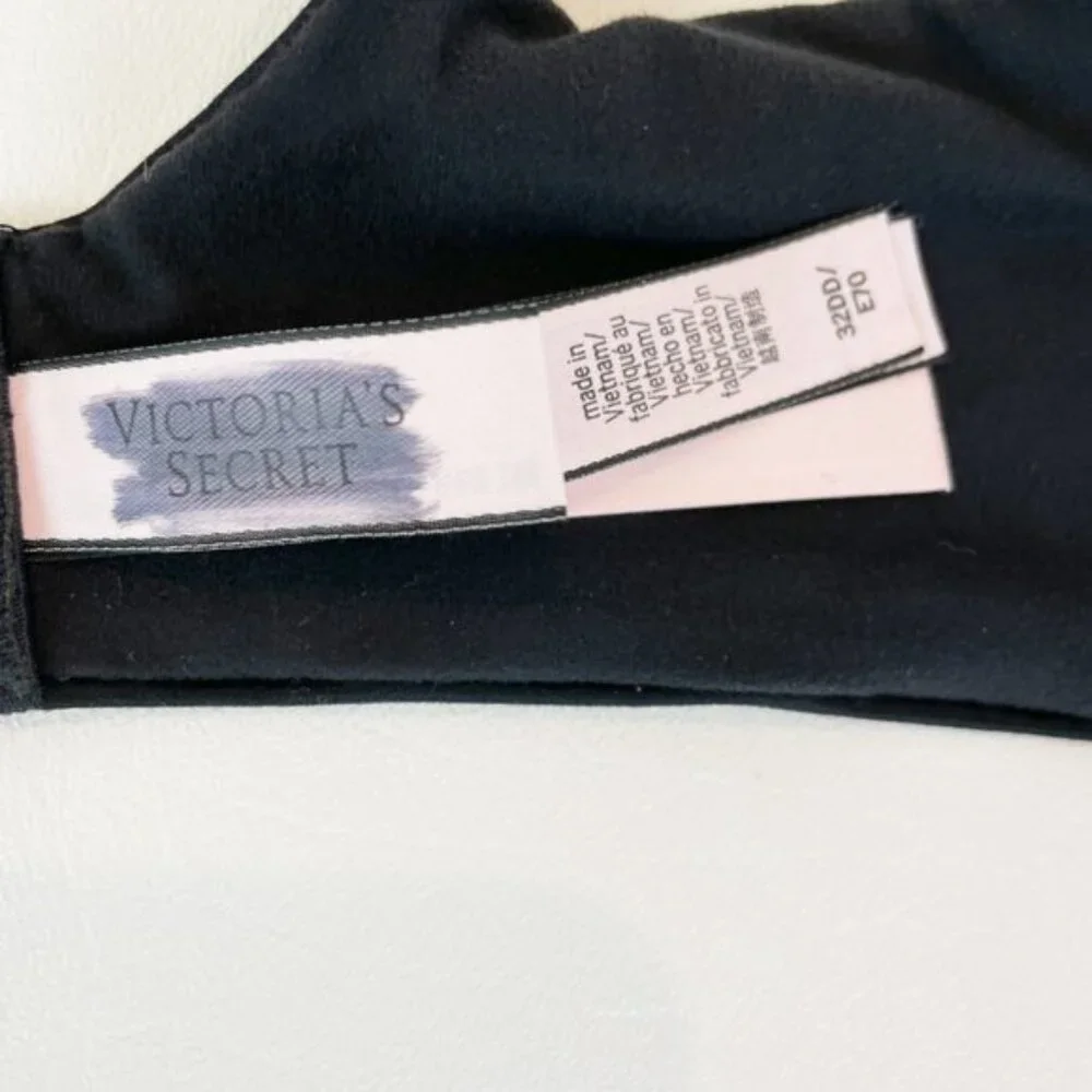 NWOT Victoria's Secret Bra 32DD Body by Victoria Push-Up Black Padded B1847